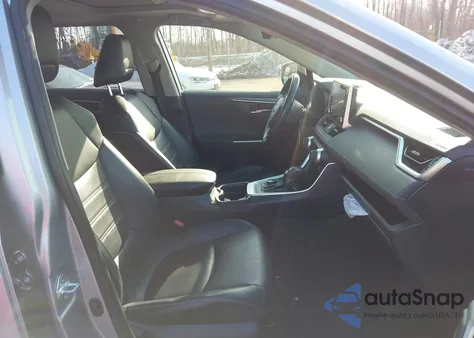 2019 Toyota Rav4 Hybrid Limited from USA, damaged, VIN JTMDWRFV4KD030590